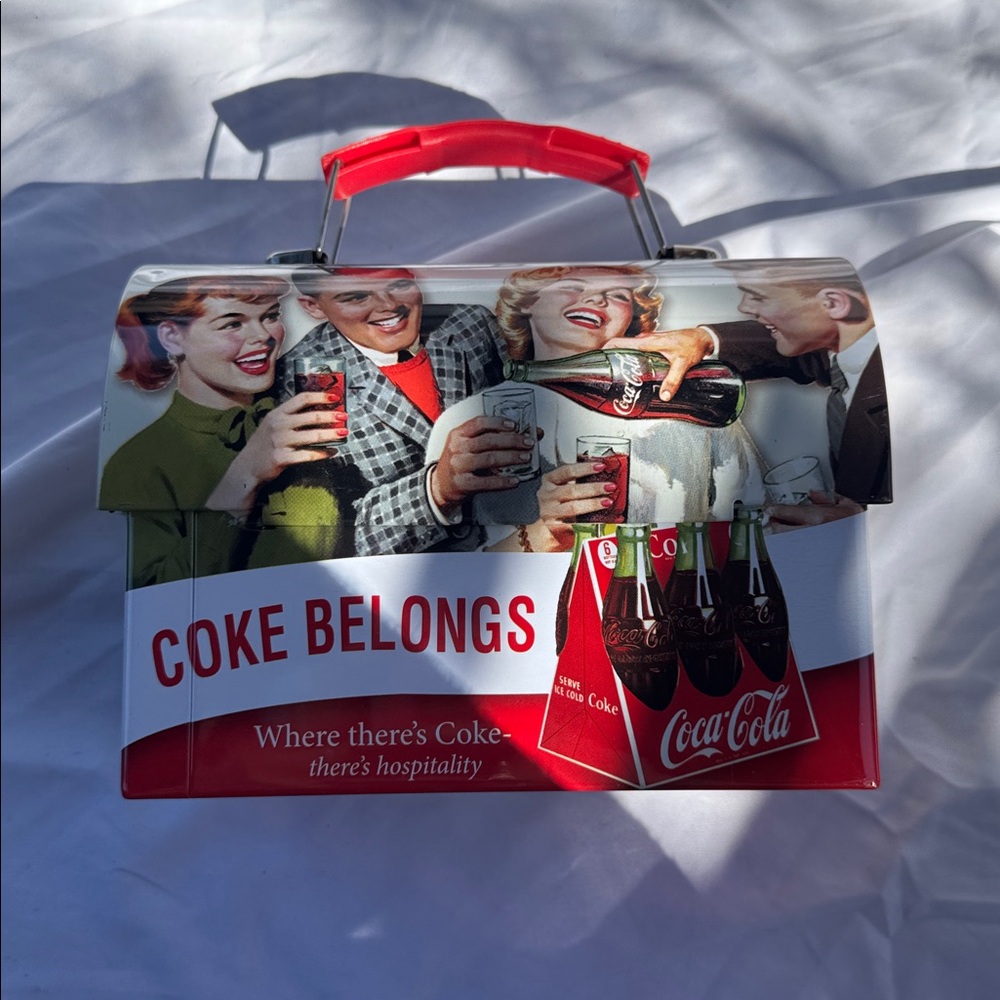 Coca-Cola Red and White Tin Box with Classic Design - Picture 2 of 5